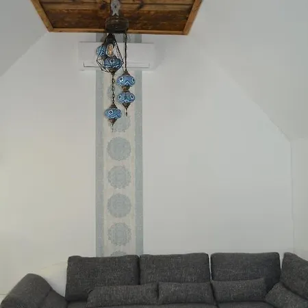 Serendipity Apartment Kozarmisleny